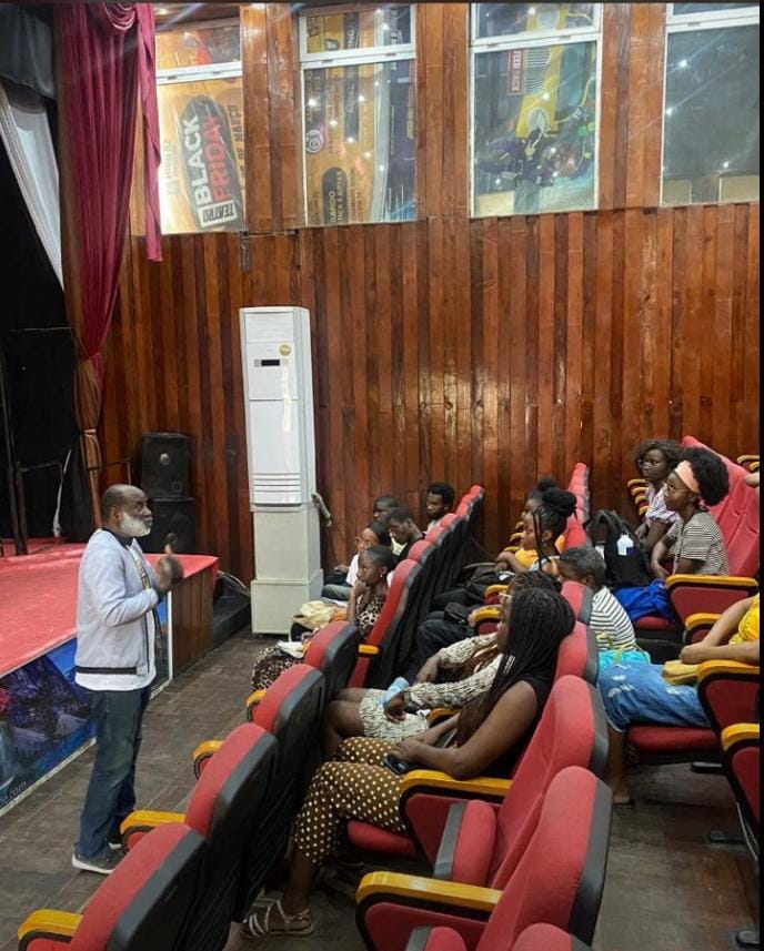 Literatura Elit'Arte